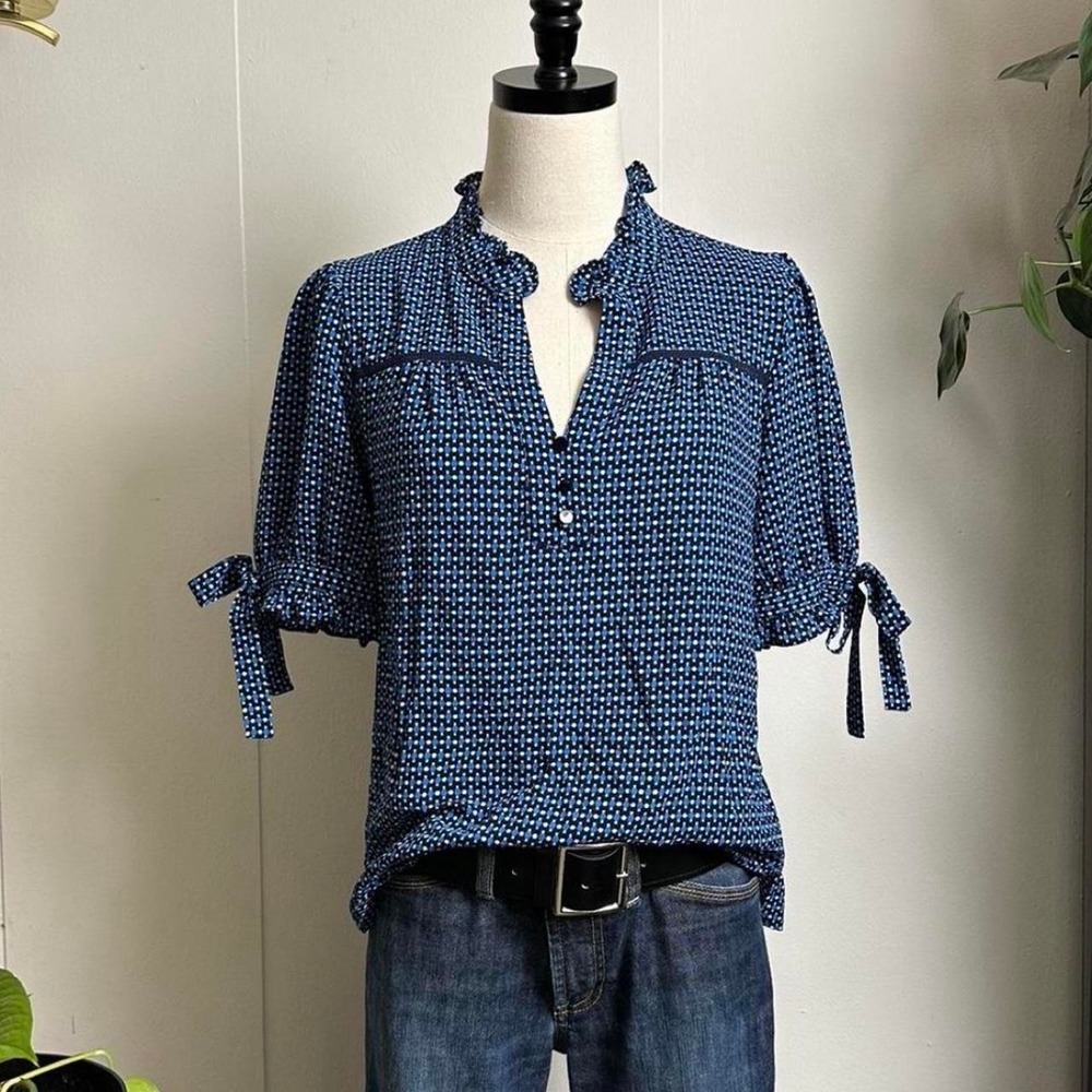 CeCe Blue Polka Dot Ruffle V-Neck Blouse with Sleeve Ties Size Small
